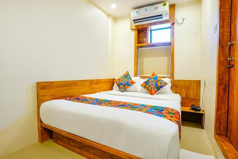Pensión Wind Flower New Aadya International Near International Airport *